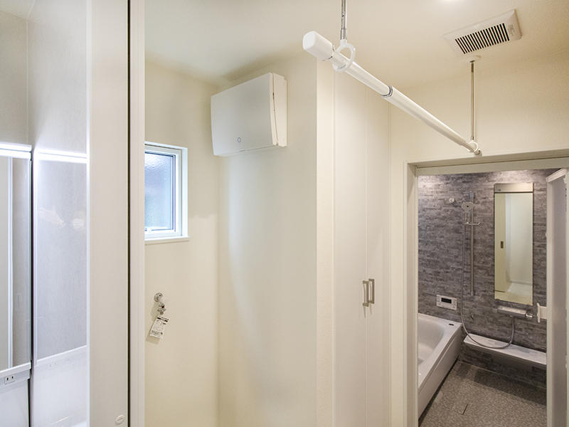 注文住宅新築完成　室内干しスペース｜滋賀で家を建てるなら匠工房