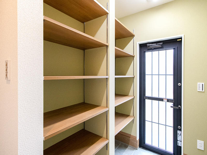 注文住宅新築完成　土間収納｜滋賀で家を建てるなら匠工房