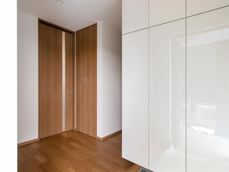 注文住宅新築完成　玄関｜滋賀で家を建てるなら匠工房