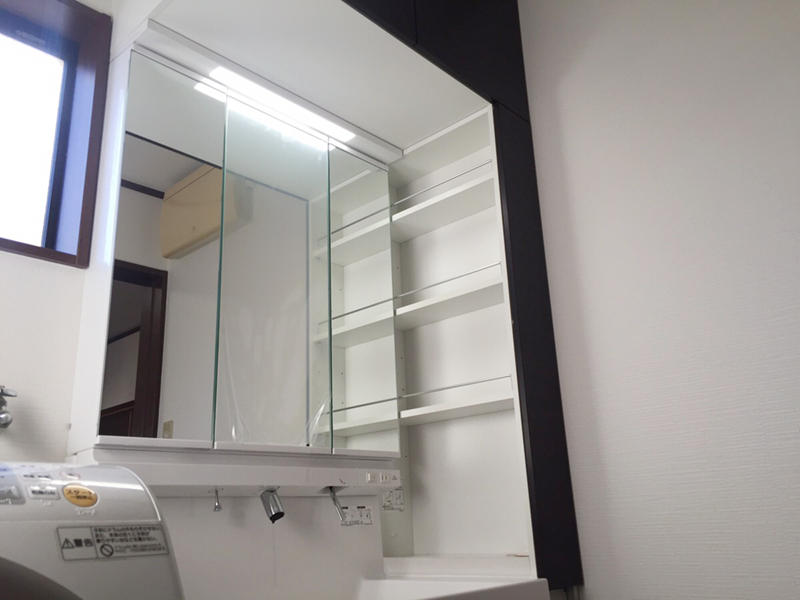 洗面所　洗面台　脱衣室　化粧台