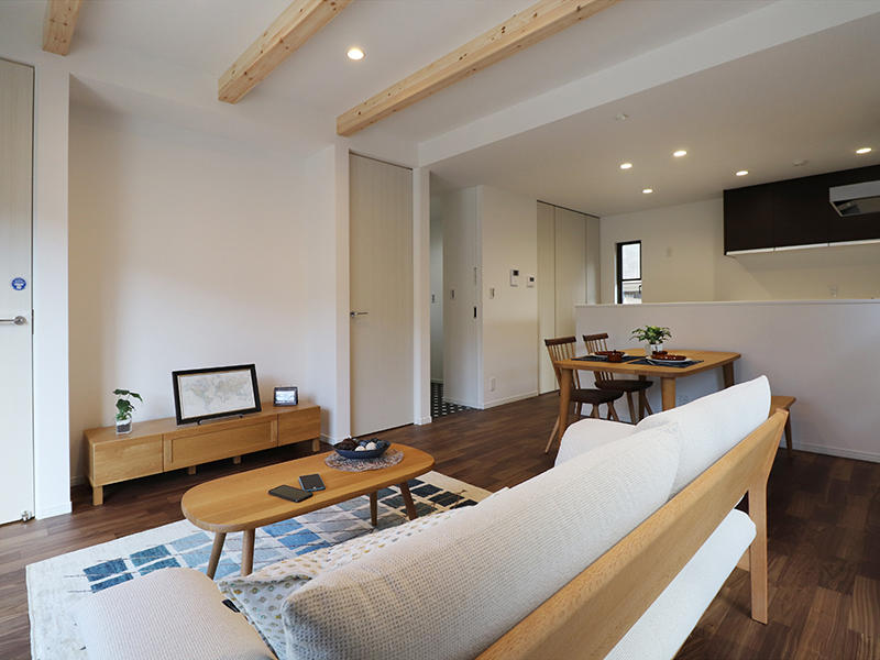 新築フォーセンス完成　リビング・ダイニング｜滋賀で家を建てるなら匠工房