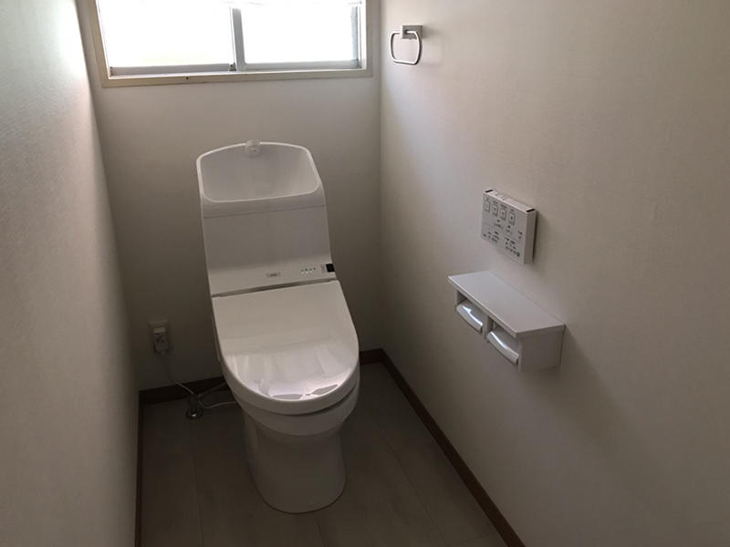 LDKリフォーム完成　トイレ　TOTO　HV｜滋賀でリフォームするなら匠工房