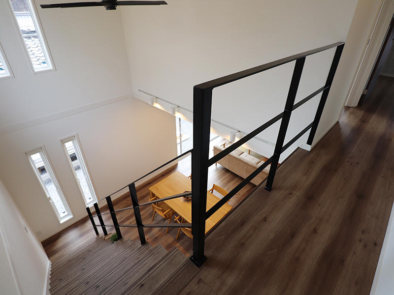 ゼロキューブ新築　アイアン手すり｜滋賀で家を建てるなら匠工房