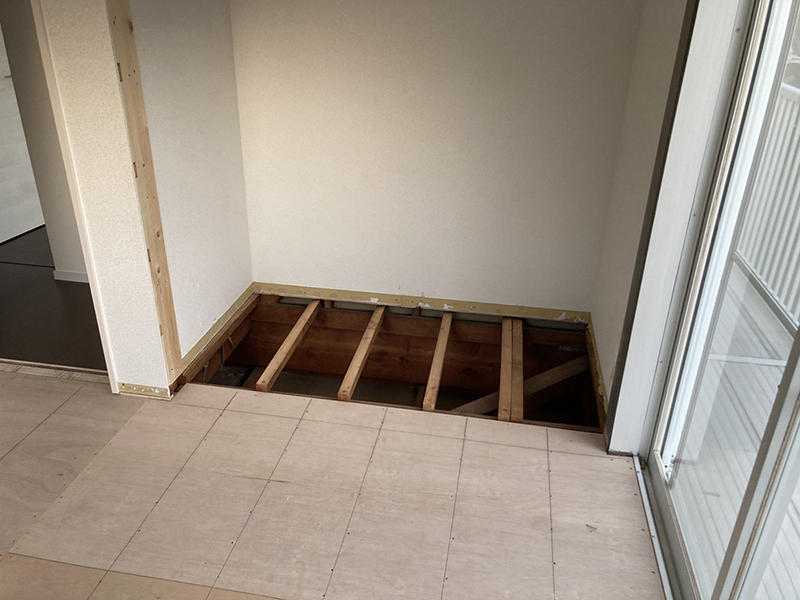 洋室から和室リフォーム施工中　クローゼットを解体｜滋賀でリフォームするなら匠工房