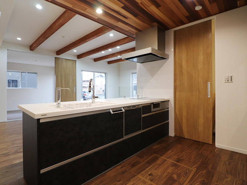 新築フォーセンス完成　キッチン｜滋賀で家を建てるなら匠工房