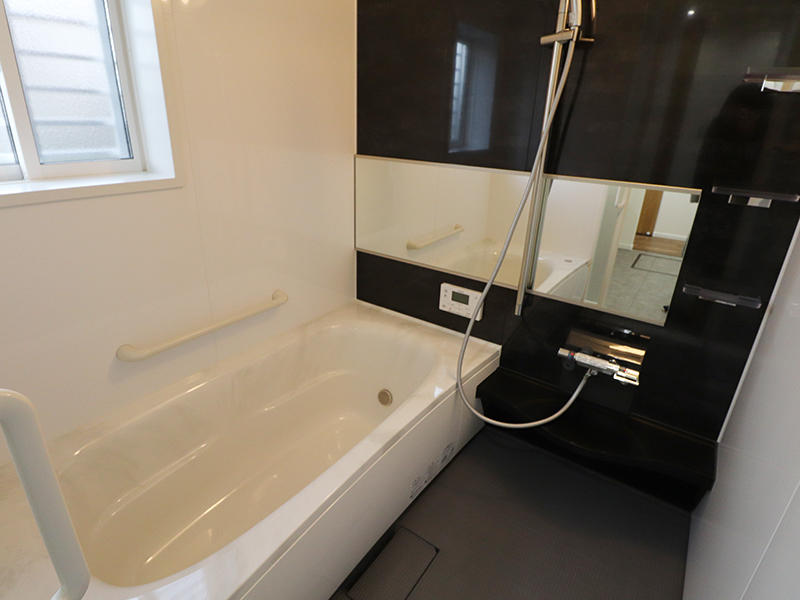 新築フォーセンス完成　システムバス｜滋賀で家を建てるなら匠工房