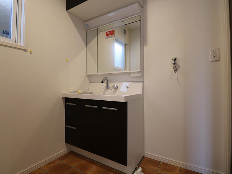 ゼロキューブ完成　洗面台｜滋賀で家を建てるなら匠工房