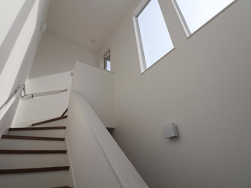 新築フォーセンス完成　屋上階段｜滋賀で家を建てるなら匠工房