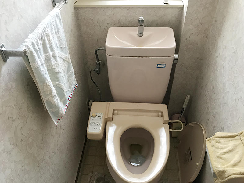 施工前　トイレ