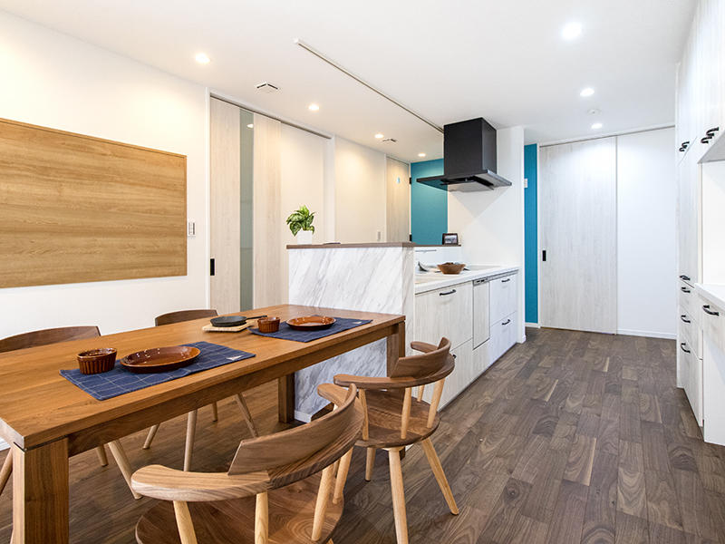 注文住宅新築完成　ダイニング・キッチン｜滋賀で家を建てるなら匠工房