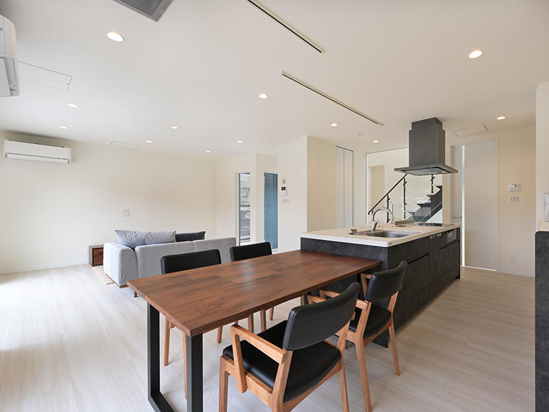 新築注文住宅完成 ダイニング|滋賀で家を建てるなら匠工房
