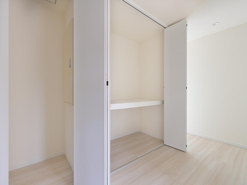 新築注文住宅完成 廊下収納|滋賀で家を建てるなら匠工房