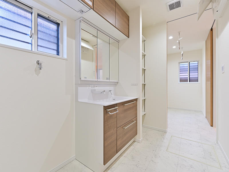 フォーセンス完成 洗面台|滋賀で家を建てるなら匠工房