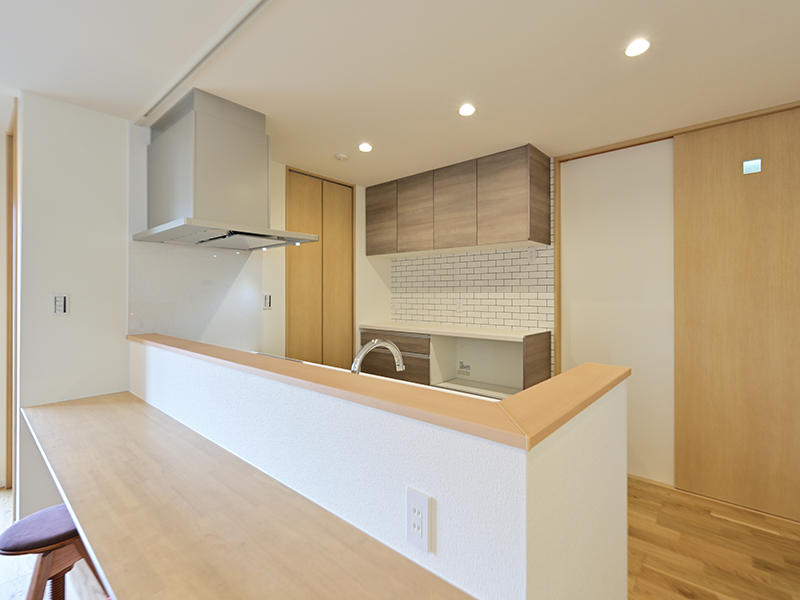 注文住宅新築完成　キッチン｜滋賀で家を建てるなら匠工房