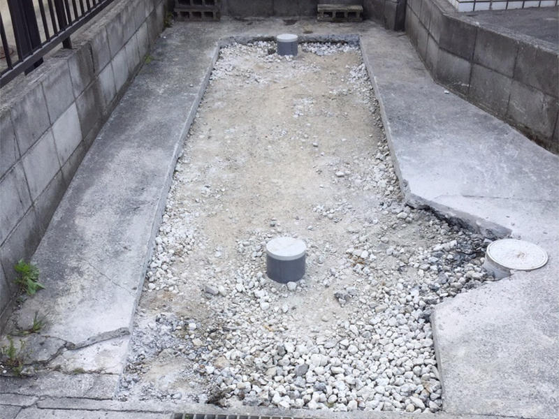 施工中⑩下水配管が出来れば、あとは土を戻して土間コンクリートをを打ちます.JPG