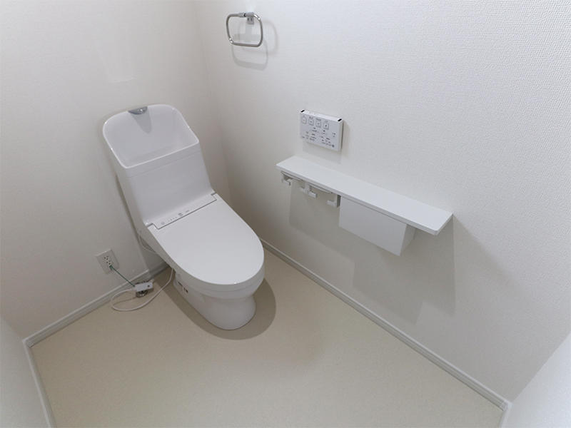 新築フォーセンス完成　2階トイレ｜滋賀で家を建てるなら匠工房