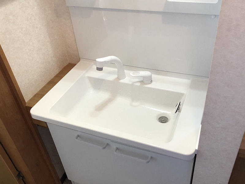 洗面リフォーム完成　水栓レバー｜滋賀でリフォームするなら匠工房
