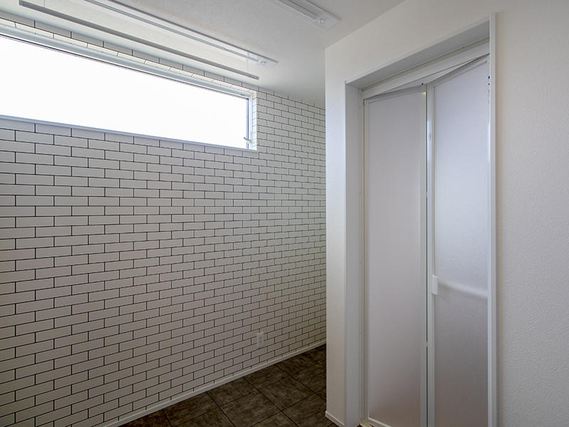 注文住宅新築完成　脱衣室｜滋賀で家を建てるなら匠工房