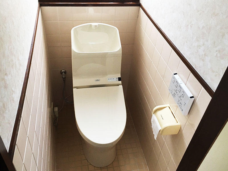 トイレ　廊下　施工事例　滋賀