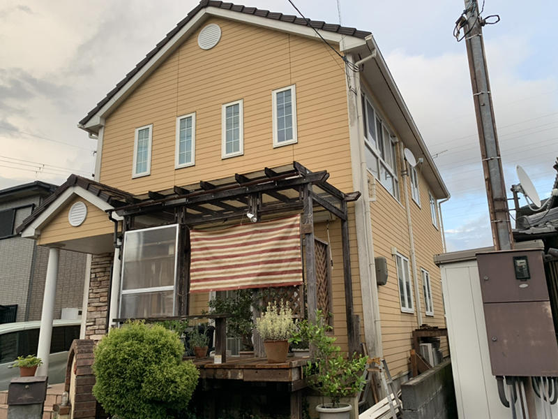 外壁塗装リフォーム施工前　外装｜滋賀でリフォームするなら匠工房