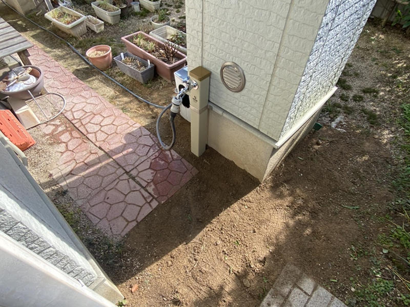 外部水栓リフォーム完成　散水栓を閉じ、水栓を立ち上げました｜滋賀でリフォームするなら匠工房