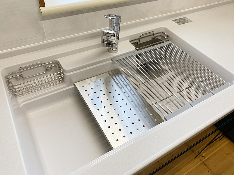 キッチンリフォーム完成　家事らくシンクで、調理がスムーズに｜滋賀でリフォームするなら匠工房