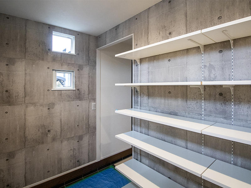 注文住宅新築完成　シューズクローク｜滋賀で家を建てるなら匠工房