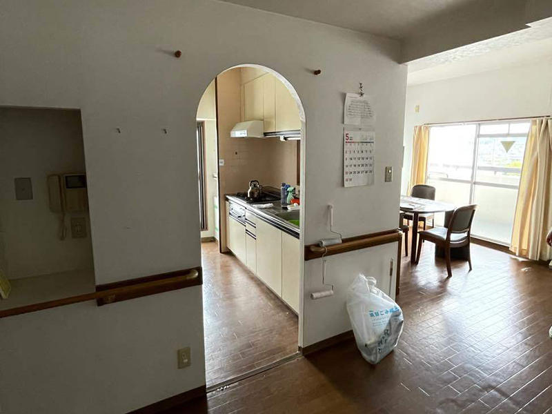 マンションリフォーム施工前 リビング・ダイニング|滋賀でリフォームするなら匠工房