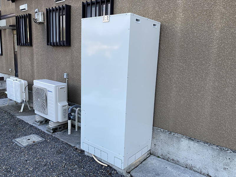 お風呂リフォーム完成　エコキュート　コロナ　460L｜滋賀でリフォームするなら匠工房