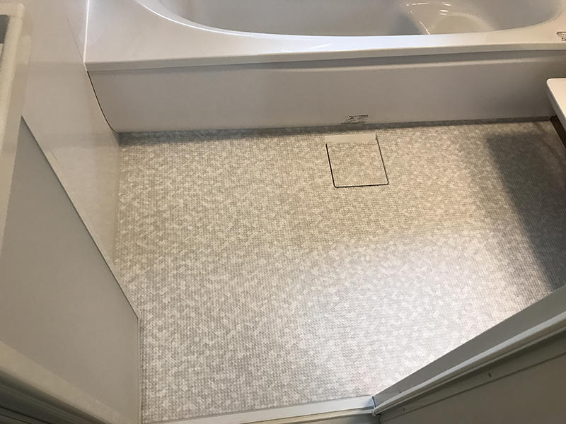 お風呂リフォーム完成　バリアフリーに｜滋賀でリフォームするなら匠工房