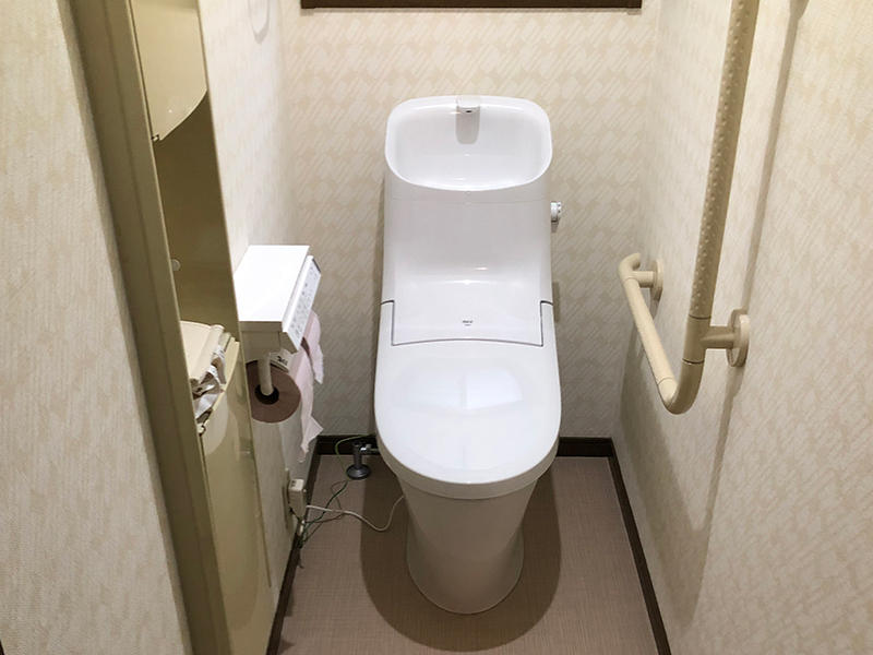 トイレリフォーム完成　トイレ　リクシル　匠工房オリジナル｜滋賀でリフォームするなら匠工房