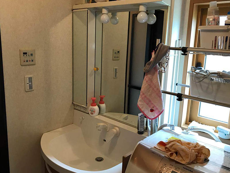 洗面台リフォーム施工前 洗面所脱衣室|滋賀でリフォームするなら匠工房