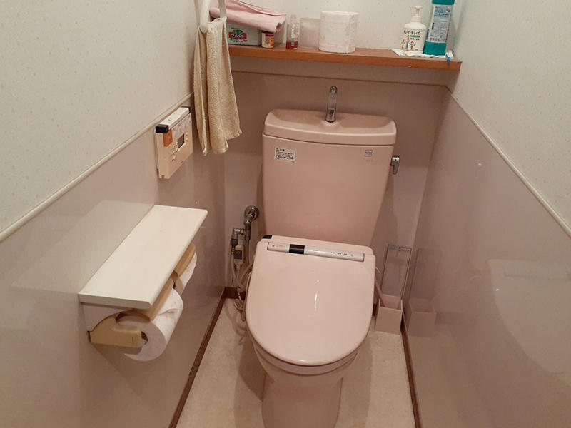 トイレリフォーム施工前　トイレ（分離型）｜滋賀でリフォームするなら匠工房