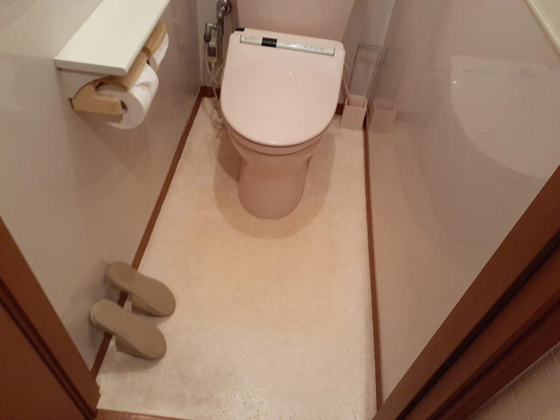 トイレリフォーム施工前　クッションフロア｜滋賀でリフォームするなら匠工房