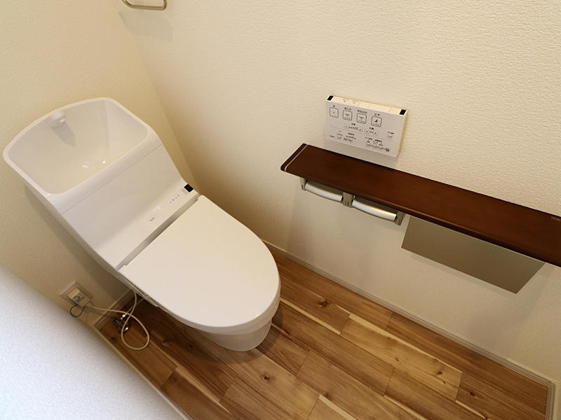 フォーセンス完成　2階トイレ｜滋賀で新築建てるなら匠工房