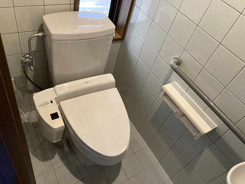 トイレリフォーム施工前　トイレ（分離型）｜滋賀でリフォームするなら匠工房