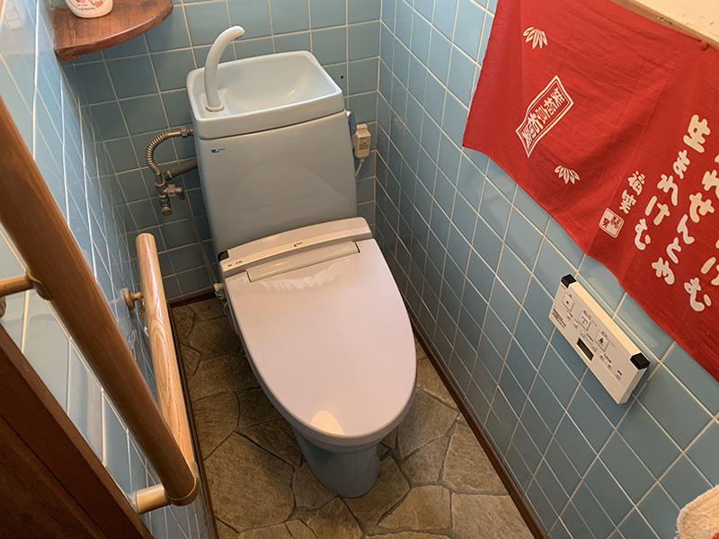 トイレリフォーム施工前　トイレ（分離型）｜滋賀でリフォームするなら匠工房