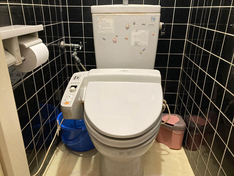 トイレリフォーム施工前　トイレ（分離型）｜滋賀でリフォームするなら匠工房