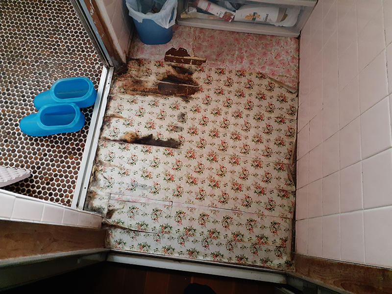 お風呂リフォーム施工前 脱衣室|滋賀でリフォームするなら匠工房