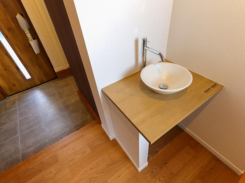 新築フォーセンス完成　帰ってきてすぐ手洗いうがい｜滋賀で家を建てるなら匠工房