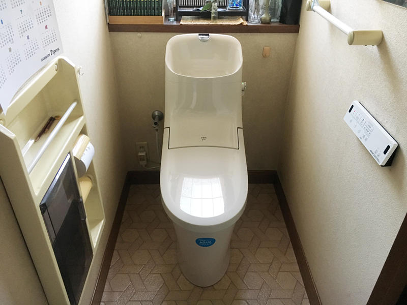 施工　事例　トイレ　新築