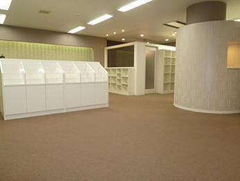 お客様が気楽な気持ちで入れる店舗