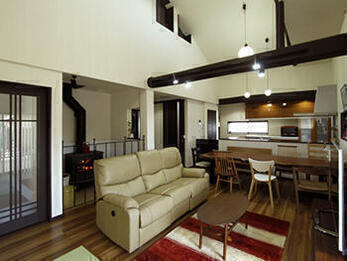 火のある暮らしでぬくもりのある時を愉しむ