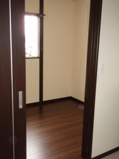 間仕切りで1部屋増やす!!