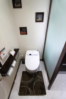 広くオシャレなトイレへ