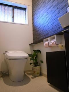 高級感のあるトイレ空間へ