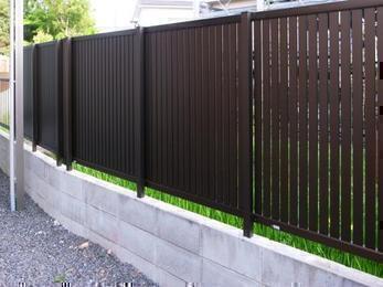 強風とプライバシーを守る守護神