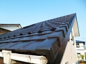 デザインと防災性を兼ね備えた瓦