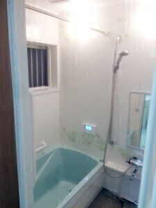 ぴったりサイズのバリアフリー高断熱風呂！