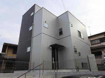 太陽と湖が身近にある暮らし